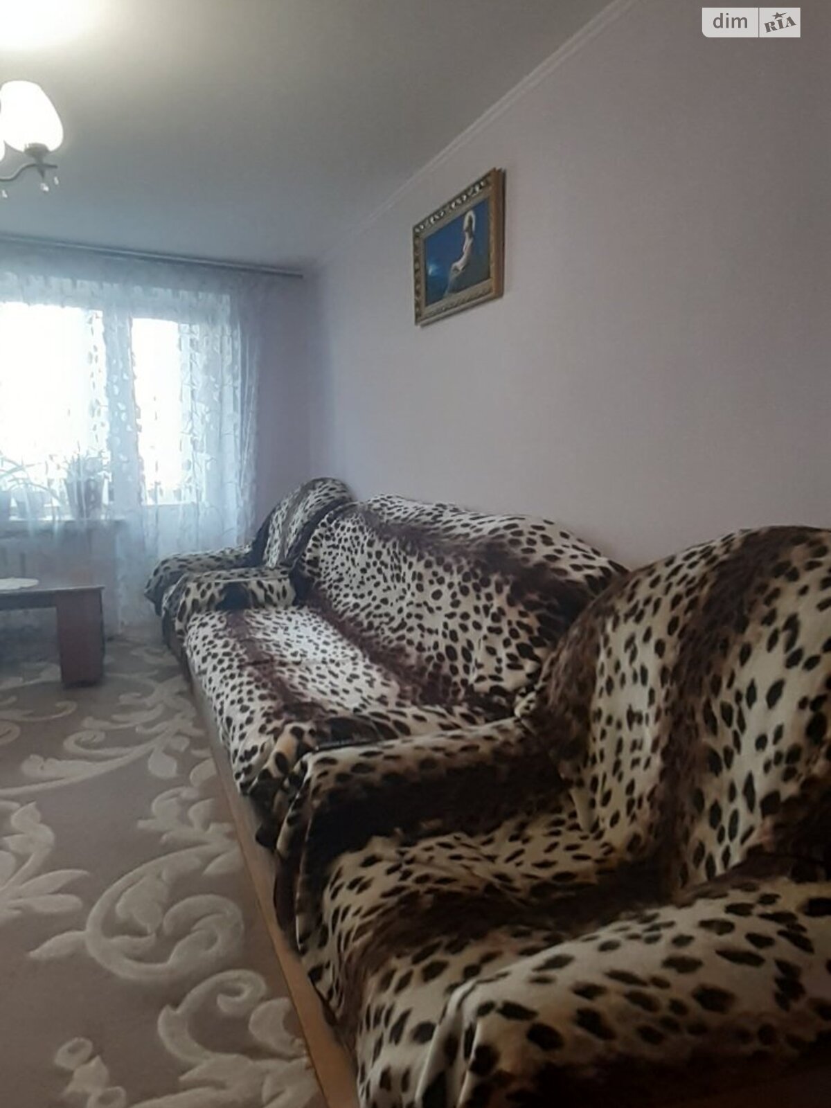 двухкомнатная квартира в Черновцах, район Комарова-Красноармейская, на ул. Сергея Скальда в аренду на долгий срок помесячно фото 1 двухкомнатная квартира в Черновцах, район Комарова-Красноармейская, на ул. Сергея Скальда в аренду на долгий срок помесячно фото 1