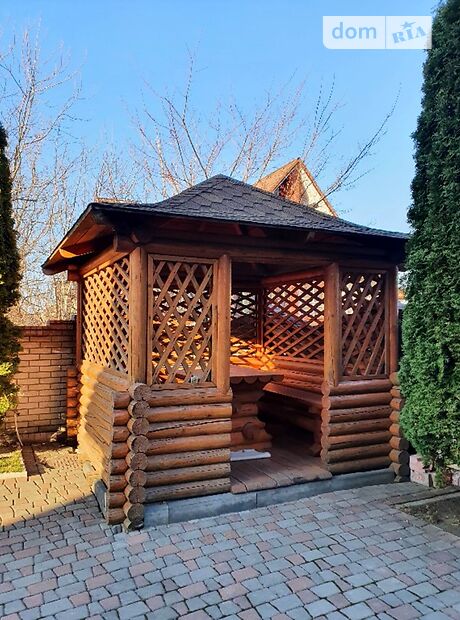 чотирикімнатна квартира з меблями в Чернівцях, район Комарова-Красноармійська, на вул. Яблунівська в довготривалу оренду помісячно фото 1 чотирикімнатна квартира з меблями в Чернівцях, район Комарова-Красноармійська, на вул. Яблунівська в довготривалу оренду помісячно фото 1