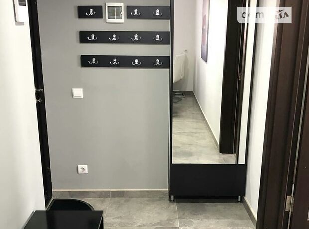 однокімнатна квартира з меблями в Чернівцях, район Паркова зона, на вул. Комарова Володимира в довготривалу оренду помісячно фото 1 однокімнатна квартира з меблями в Чернівцях, район Паркова зона, на вул. Комарова Володимира в довготривалу оренду помісячно фото 1