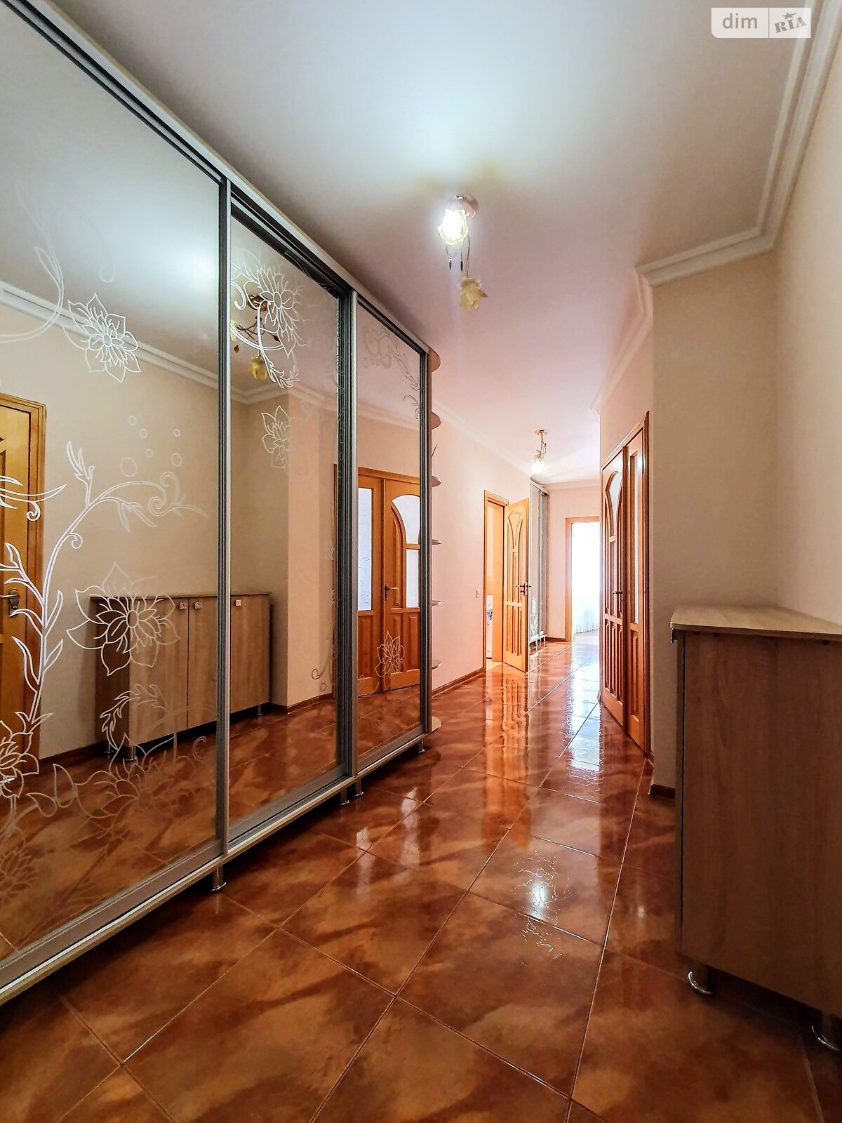 двокімнатна квартира в Чернівцях, район Шевченківський, на вул. Миколи Коперника в довготривалу оренду помісячно фото 1 двокімнатна квартира в Чернівцях, район Шевченківський, на вул. Миколи Коперника в довготривалу оренду помісячно фото 1