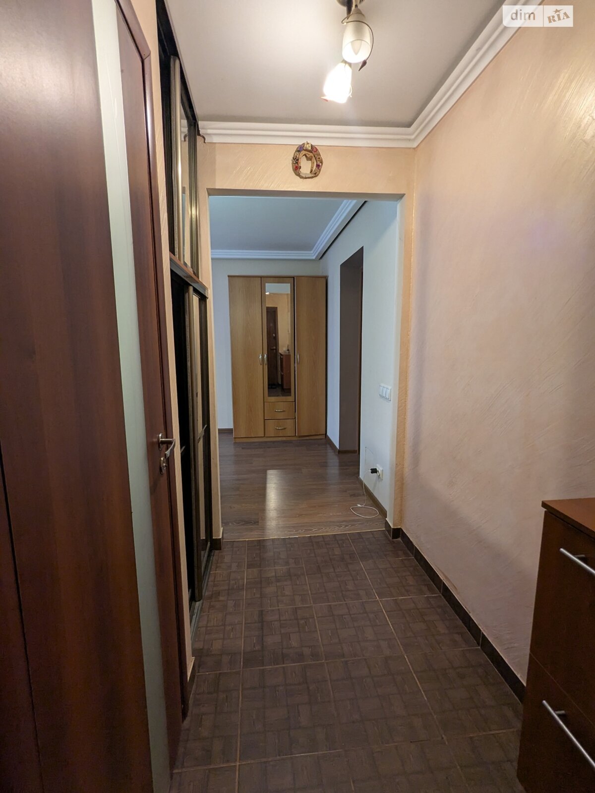 двокімнатна квартира в Чернівцях, район Паркова зона, на вул. Залозецького Володимира в довготривалу оренду помісячно фото 1 двокімнатна квартира в Чернівцях, район Паркова зона, на вул. Залозецького Володимира в довготривалу оренду помісячно фото 1