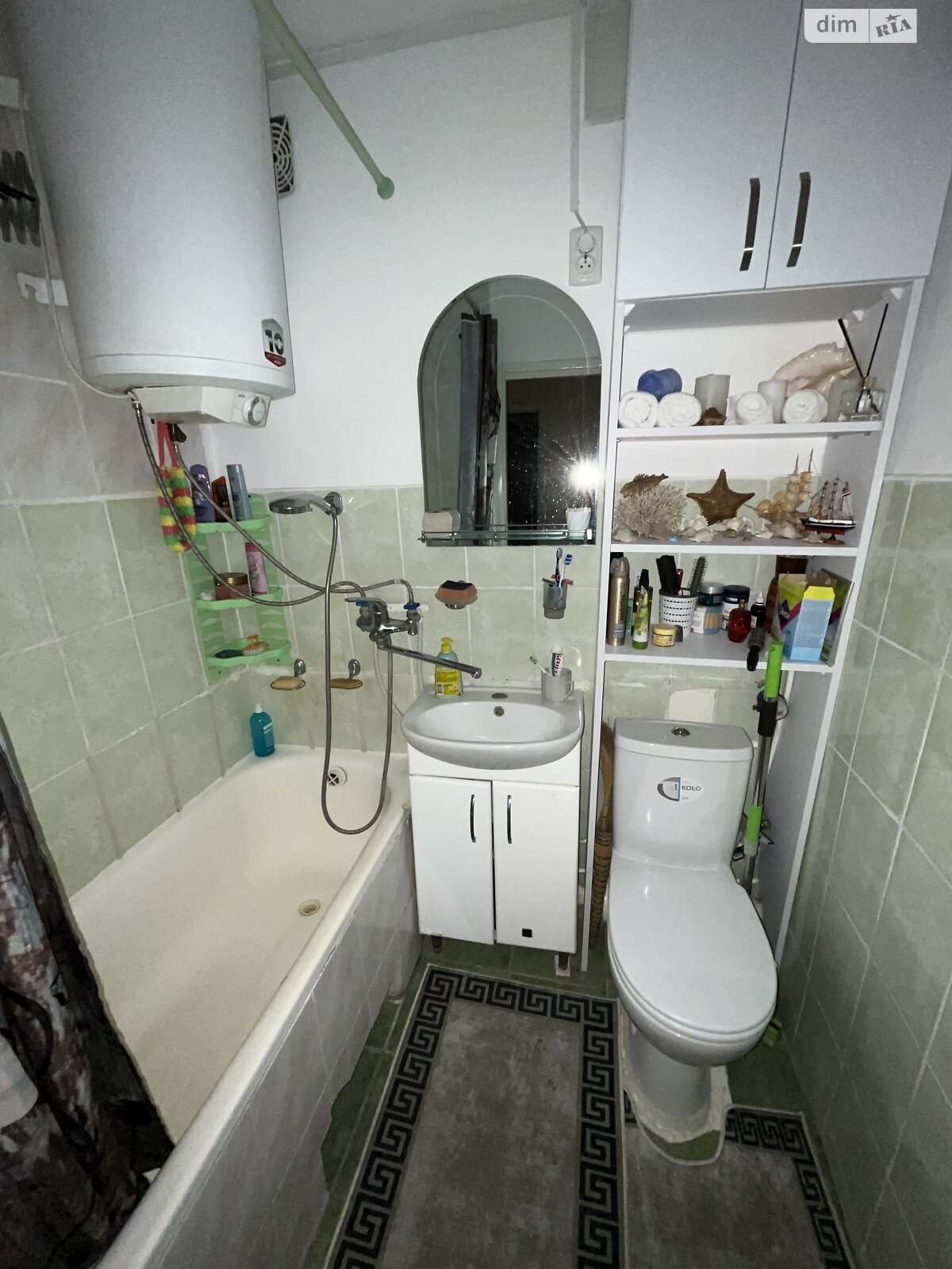 однокомнатная квартира с мебелью в Черновцах, район Первомайский, на ул. Авангардная 53 в аренду на долгий срок помесячно фото 1