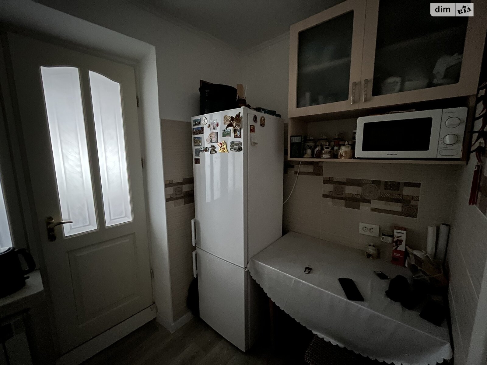 однокомнатная квартира с мебелью в Черновцах, район Первомайский, на ул. Авангардная 53 в аренду на долгий срок помесячно фото 1