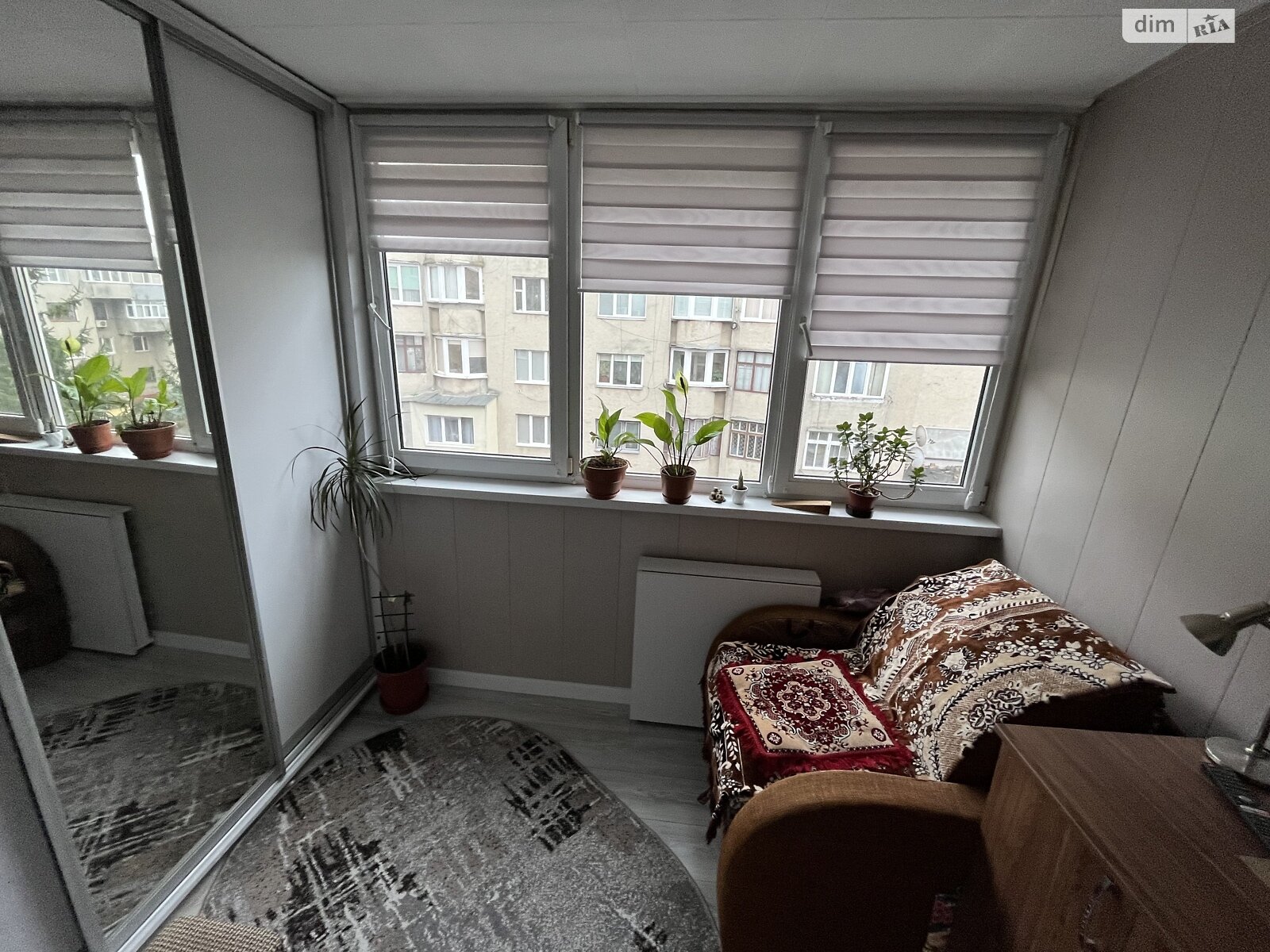 однокомнатная квартира с мебелью в Черновцах, район Первомайский, на ул. Авангардная 53 в аренду на долгий срок помесячно фото 1