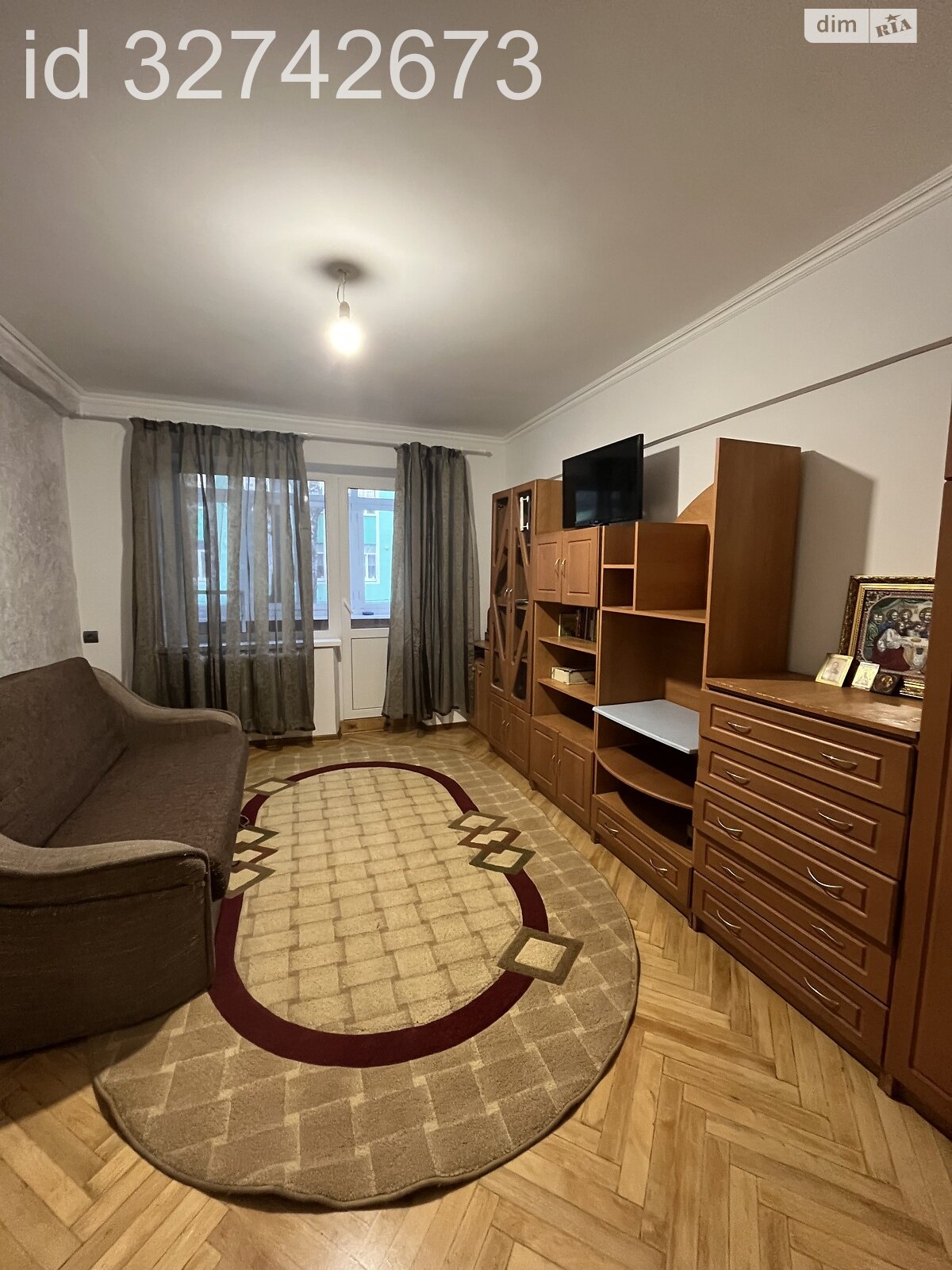двокімнатна квартира з ремонтом в Чернівцях, район Першотравневий, на вул. Лева Когута 30 в довготривалу оренду помісячно фото 1 двокімнатна квартира з ремонтом в Чернівцях, район Першотравневий, на вул. Лева Когута 30 в довготривалу оренду помісячно фото 1