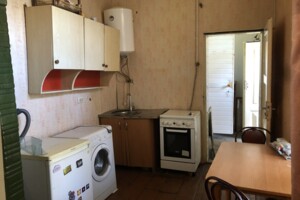 однокімнатна квартира в Чернівцях, район Першотравневий, на вул. Руська в довготривалу оренду помісячно фото 2