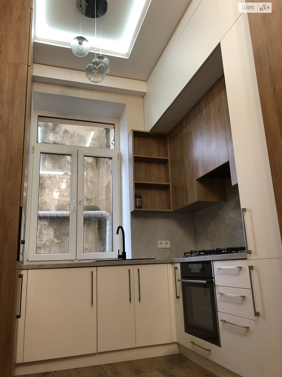 однокімнатна квартира в Чернівцях, район Першотравневий, на вул. Шептицького Андрея Митрополита в довготривалу оренду помісячно фото 1 однокімнатна квартира в Чернівцях, район Першотравневий, на вул. Шептицького Андрея Митрополита в довготривалу оренду помісячно фото 1