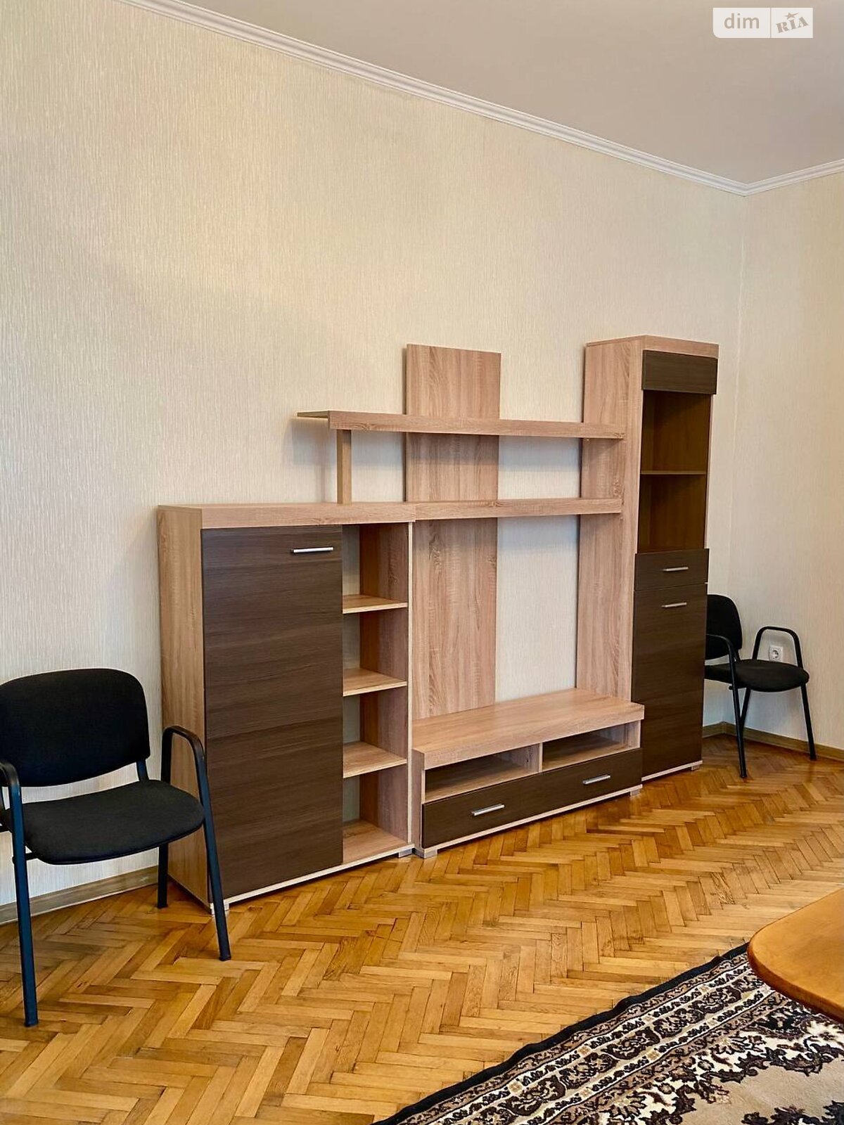 двокімнатна квартира в Чернівцях, район Першотравневий, на вул. Шевченка Тараса в довготривалу оренду помісячно фото 1 двокімнатна квартира в Чернівцях, район Першотравневий, на вул. Шевченка Тараса в довготривалу оренду помісячно фото 1