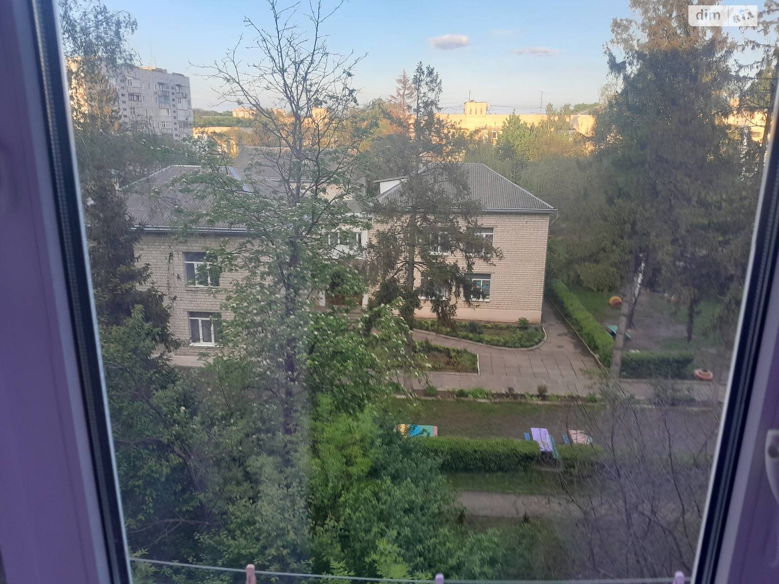 однокомнатная квартира в Черновцах, район Проспект, на ул. Героев Майдана в аренду на долгий срок помесячно фото 1