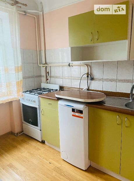 двухкомнатная квартира в Черновцах, район Проспект, на просп. Независимости 113 в аренду на долгий срок помесячно фото 1 двухкомнатная квартира в Черновцах, район Проспект, на просп. Независимости 113 в аренду на долгий срок помесячно фото 1