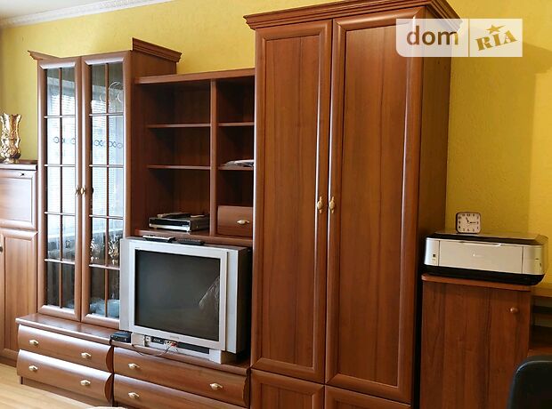двухкомнатная квартира в Черновцах, район Проспект, в аренду на долгий срок помесячно фото 1 двухкомнатная квартира в Черновцах, район Проспект, в аренду на долгий срок помесячно фото 1