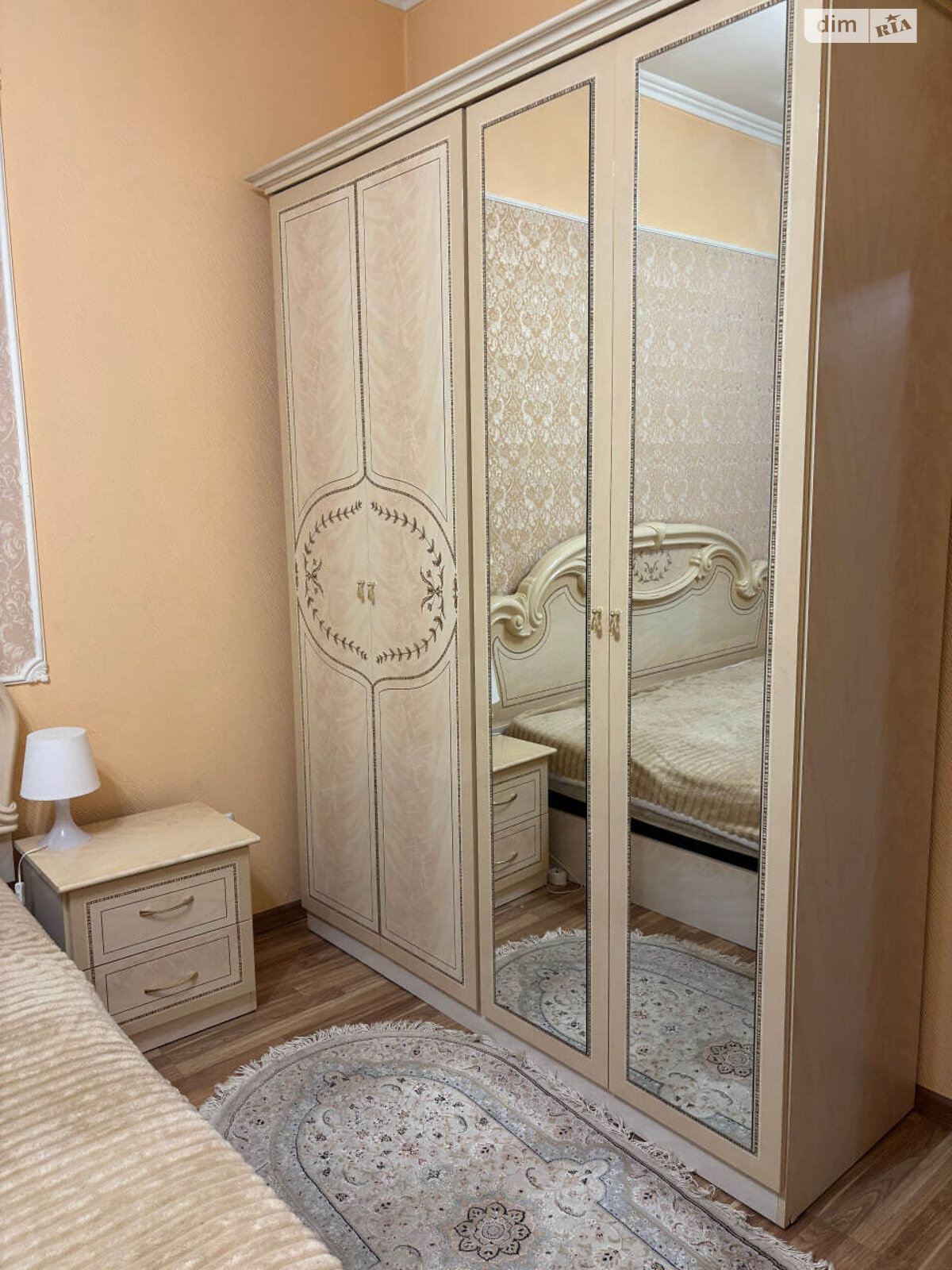 двухкомнатная квартира в Черновцах, район Роша, на ул. Комаровская 6 в аренду на долгий срок помесячно фото 1 двухкомнатная квартира в Черновцах, район Роша, на ул. Комаровская 6 в аренду на долгий срок помесячно фото 1
