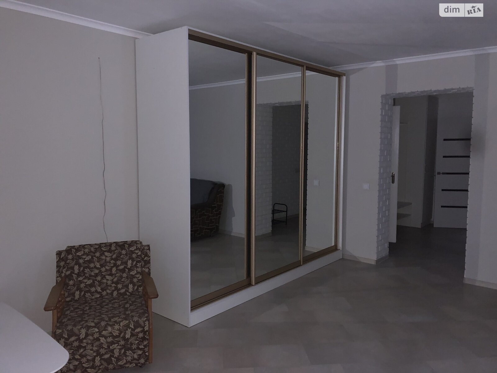 однокомнатная квартира в Черновцах, район Шевченковский, на ул. Алма-Атынская в аренду на долгий срок помесячно фото 1