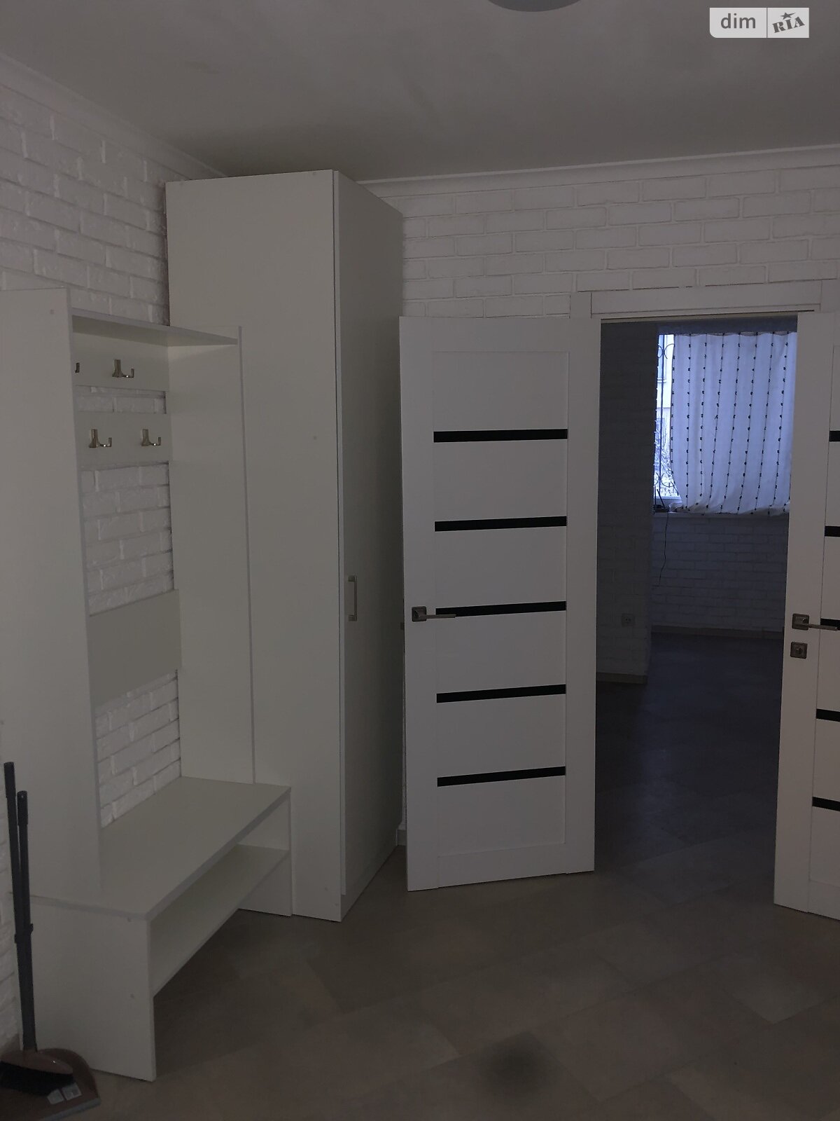 однокомнатная квартира в Черновцах, район Шевченковский, на ул. Алма-Атынская в аренду на долгий срок помесячно фото 1