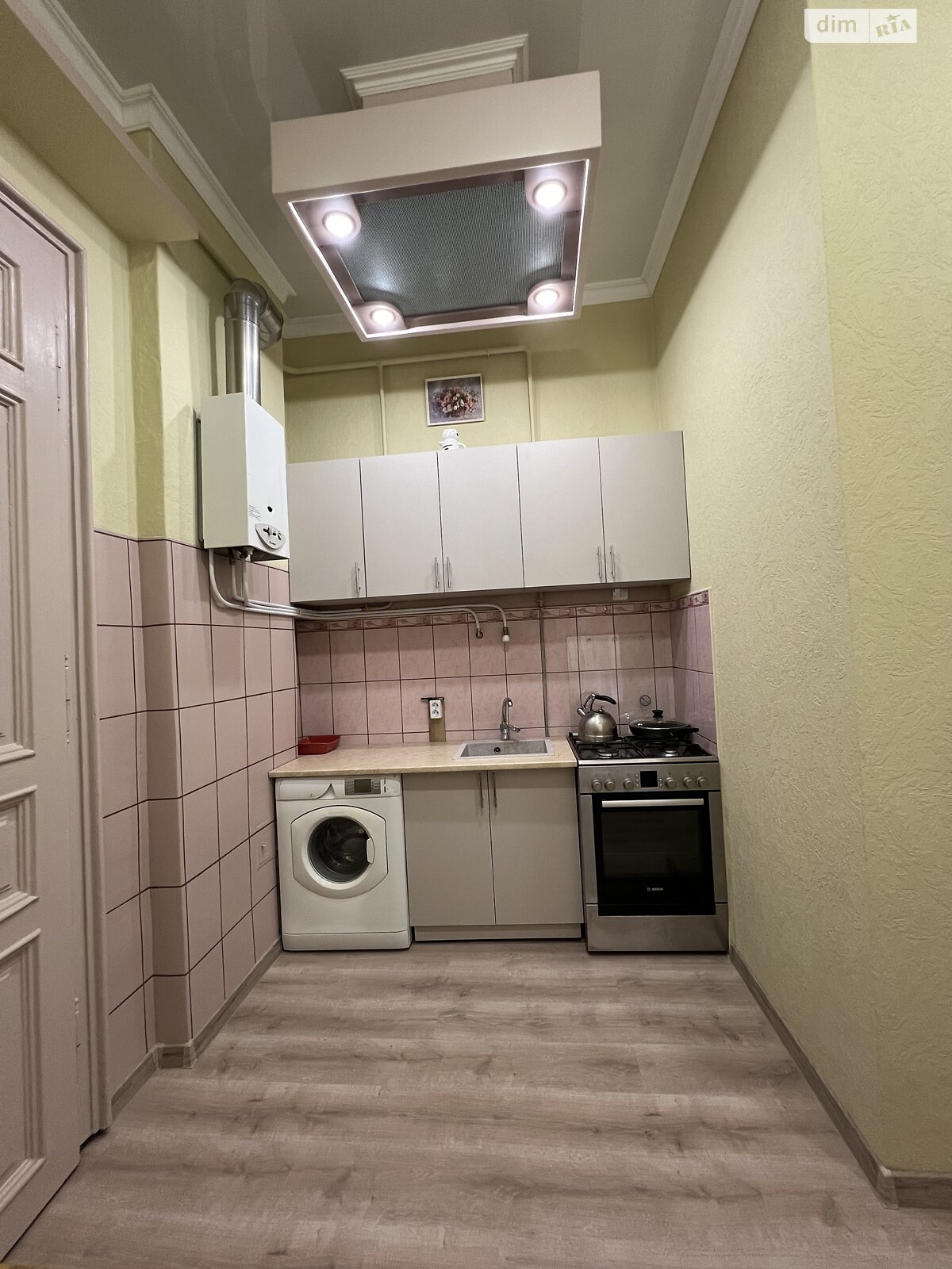 однокімнатна квартира в Чернівцях, район Шевченківський, на вул. Дарвіна Чарльза в довготривалу оренду помісячно фото 1 однокімнатна квартира в Чернівцях, район Шевченківський, на вул. Дарвіна Чарльза в довготривалу оренду помісячно фото 1