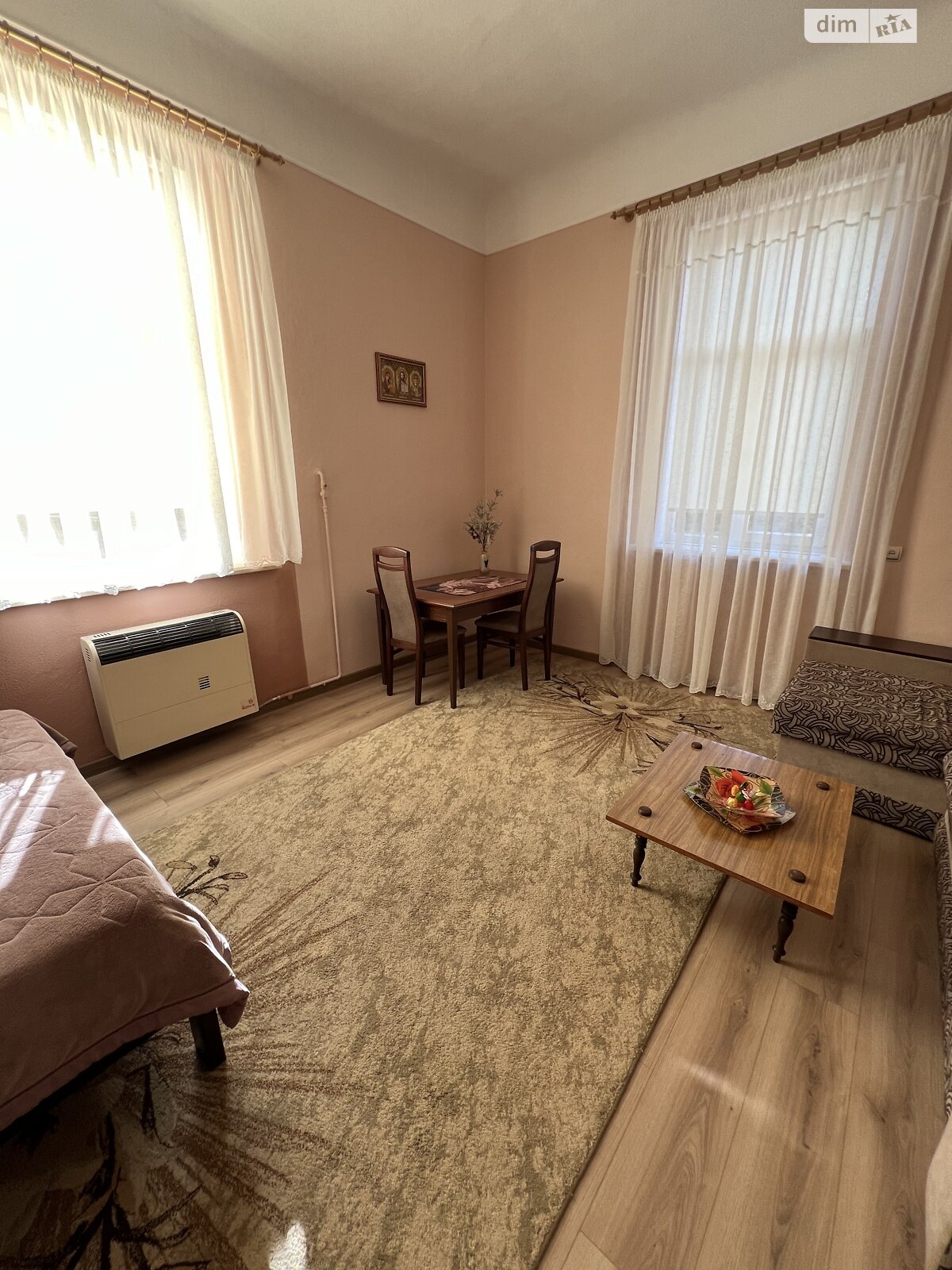 однокімнатна квартира в Чернівцях, район Шевченківський, на вул. Дарвіна Чарльза в довготривалу оренду помісячно фото 1 однокімнатна квартира в Чернівцях, район Шевченківський, на вул. Дарвіна Чарльза в довготривалу оренду помісячно фото 1
