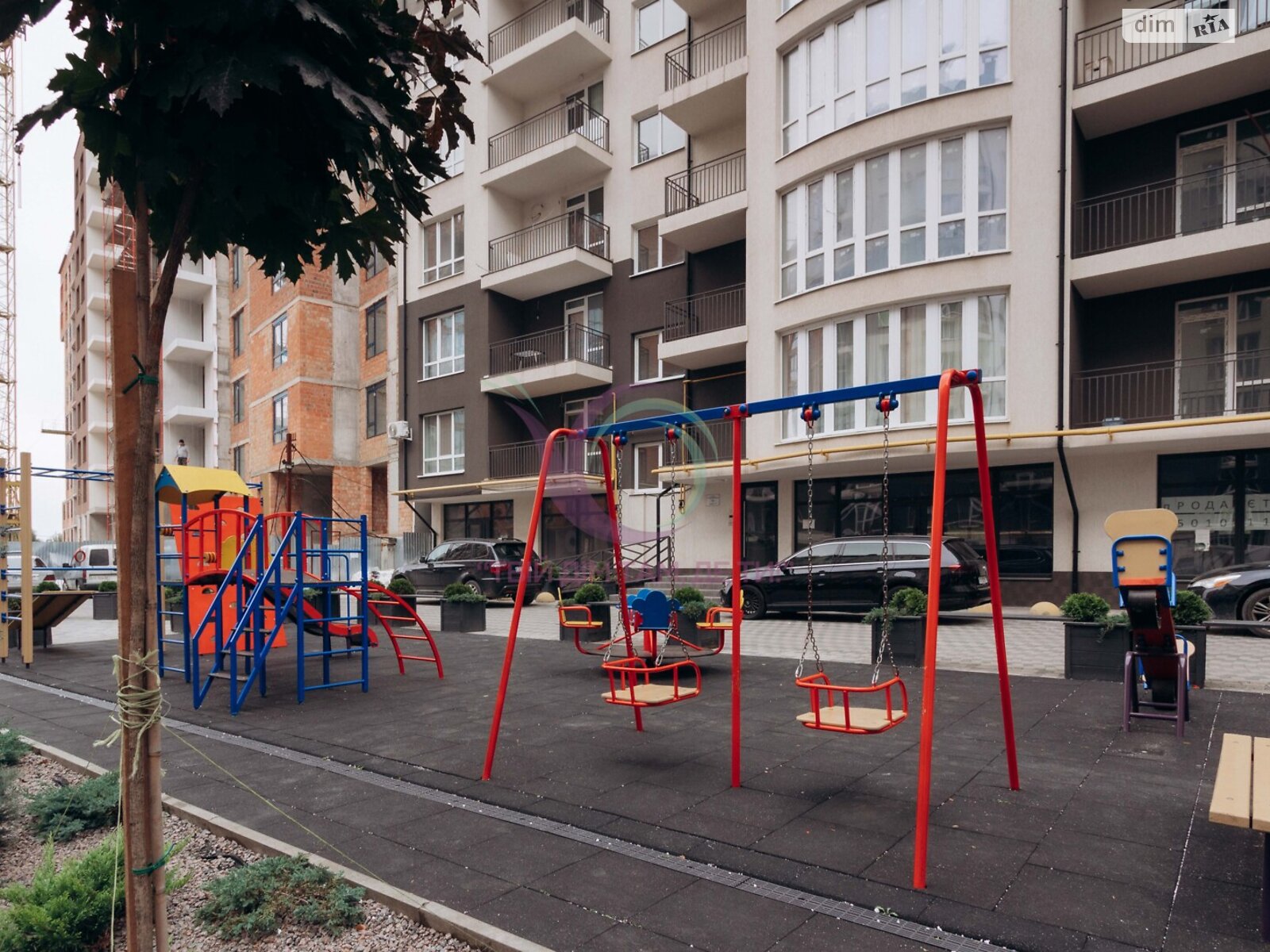 двокімнатна квартира з меблями в Чернівцях, район Шевченківський, на вул. Щербанюка Олександра Героя України 79 в довготривалу оренду помісячно фото 1 двокімнатна квартира з меблями в Чернівцях, район Шевченківський, на вул. Щербанюка Олександра Героя України 79 в довготривалу оренду помісячно фото 1