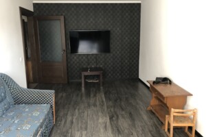 трехкомнатная квартира в Черновцах, район Шевченковский, на ул. Сергея Скальда в аренду на долгий срок помесячно фото 2