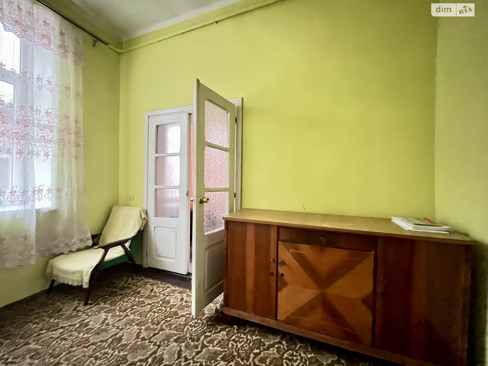 двухкомнатная квартира в Черновцах, район Центр, на ул. Заньковецкой Марии в аренду на долгий срок помесячно фото 1 двухкомнатная квартира в Черновцах, район Центр, на ул. Заньковецкой Марии в аренду на долгий срок помесячно фото 1
