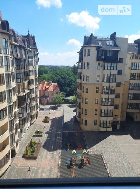 двухкомнатная квартира с мебелью в Черновцах, район Шевченковский, в аренду на долгий срок помесячно фото 1 двухкомнатная квартира с мебелью в Черновцах, район Шевченковский, в аренду на долгий срок помесячно фото 1