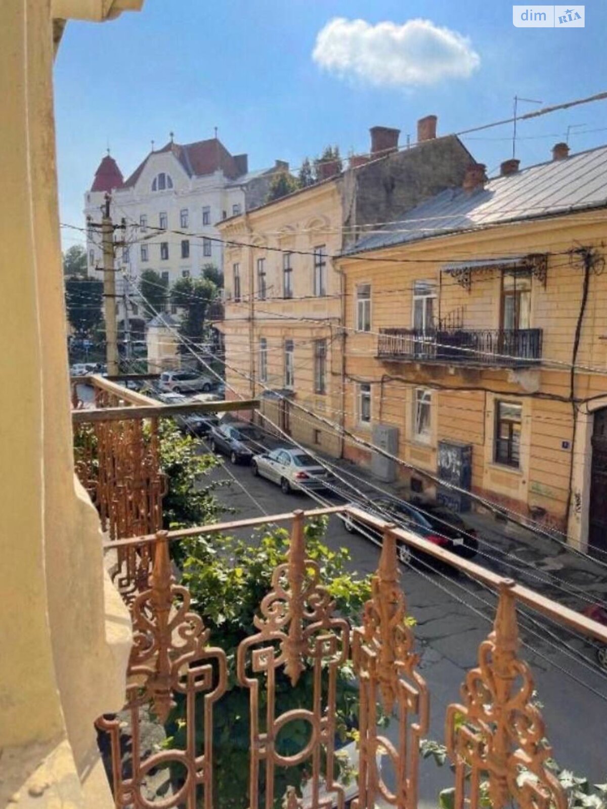 двокімнатна квартира в Чернівцях, район Центр, на вул. Аркадія Жуковського в довготривалу оренду помісячно фото 1 двокімнатна квартира в Чернівцях, район Центр, на вул. Аркадія Жуковського в довготривалу оренду помісячно фото 1
