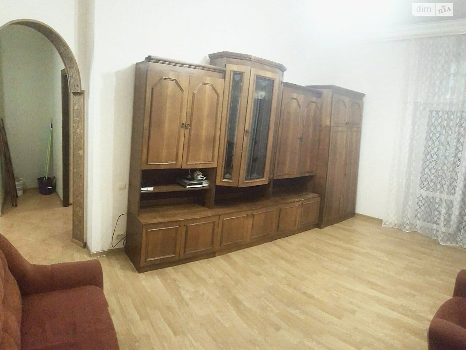 однокімнатна квартира в Чернівцях, район Центр, на вул. Богуна Івана в довготривалу оренду помісячно фото 1 однокімнатна квартира в Чернівцях, район Центр, на вул. Богуна Івана в довготривалу оренду помісячно фото 1