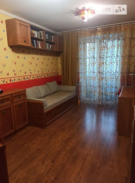 двухкомнатная квартира с мебелью в Черновцах, район Центр, на ул. Независимости в аренду на долгий срок помесячно фото 1 двухкомнатная квартира с мебелью в Черновцах, район Центр, на ул. Независимости в аренду на долгий срок помесячно фото 1