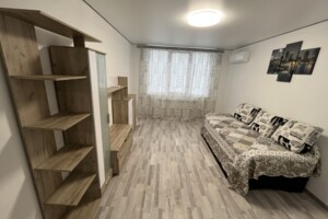 двокімнатна квартира з меблями в Чернівцях, район Центр, на вул. Володимира Великого 2В в довготривалу оренду помісячно фото 2