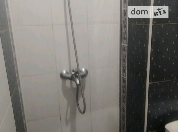 однокімнатна квартира в Чернівцях, район Центр, в довготривалу оренду помісячно фото 1 однокімнатна квартира в Чернівцях, район Центр, в довготривалу оренду помісячно фото 1