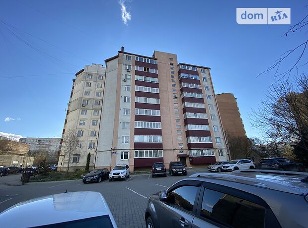 двухкомнатная квартира в Черновцах, район Первомайский, на ул. Главная 275Д в аренду на долгий срок помесячно фото 1