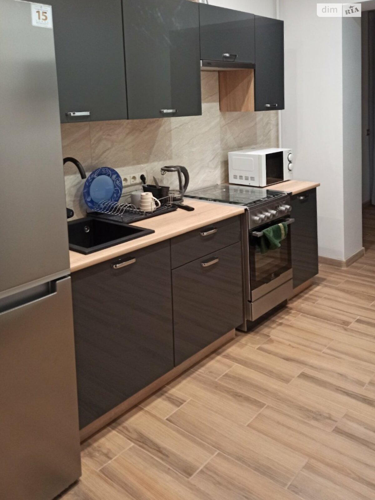 однокомнатная квартира в Дмитровке, на ул. Молодёжная 14 в аренду на долгий срок помесячно фото 1 однокомнатная квартира в Дмитровке, на ул. Молодёжная 14 в аренду на долгий срок помесячно фото 1