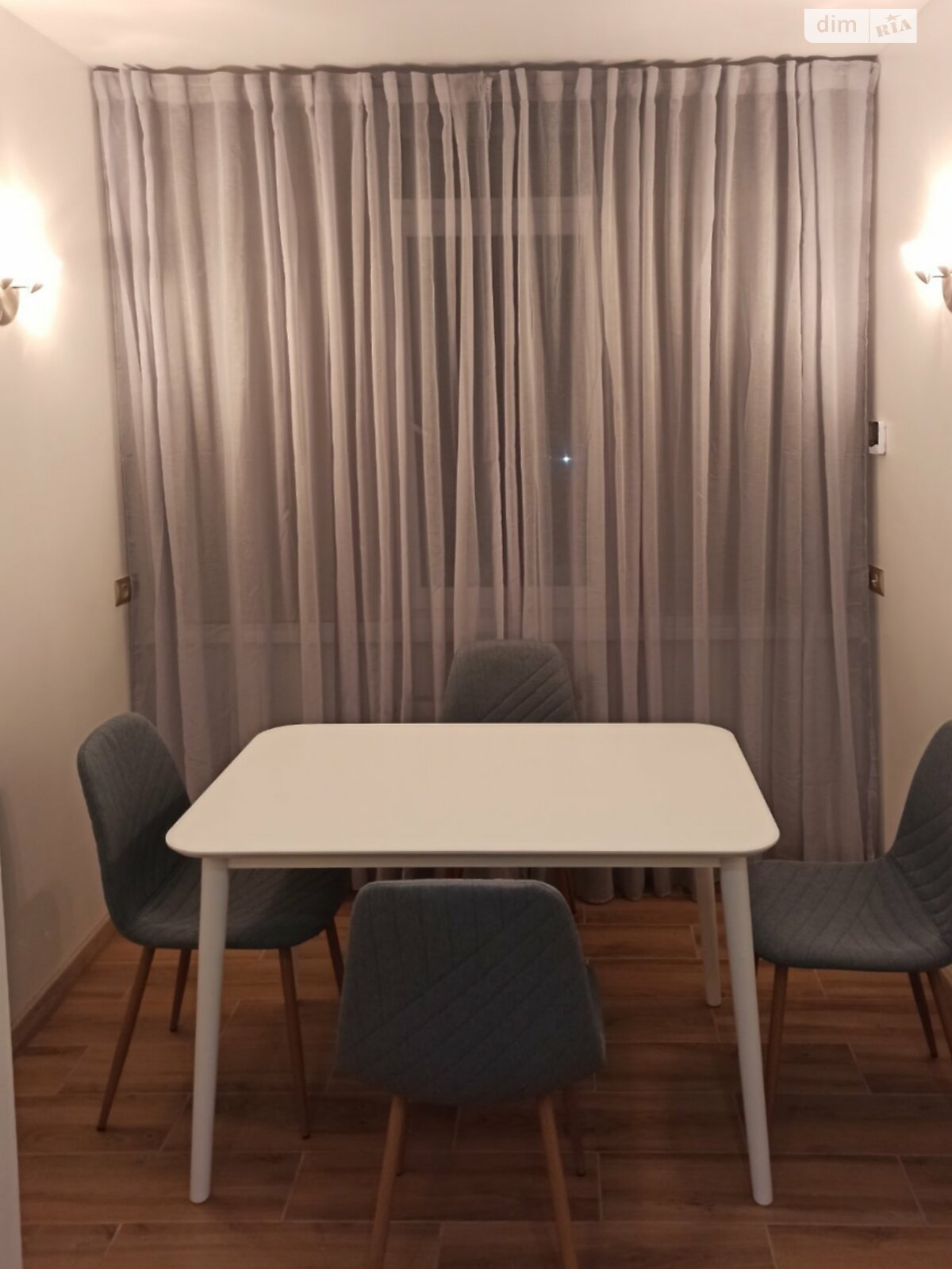 однокомнатная квартира в Дмитровке, на ул. Молодёжная 14 в аренду на долгий срок помесячно фото 1 однокомнатная квартира в Дмитровке, на ул. Молодёжная 14 в аренду на долгий срок помесячно фото 1