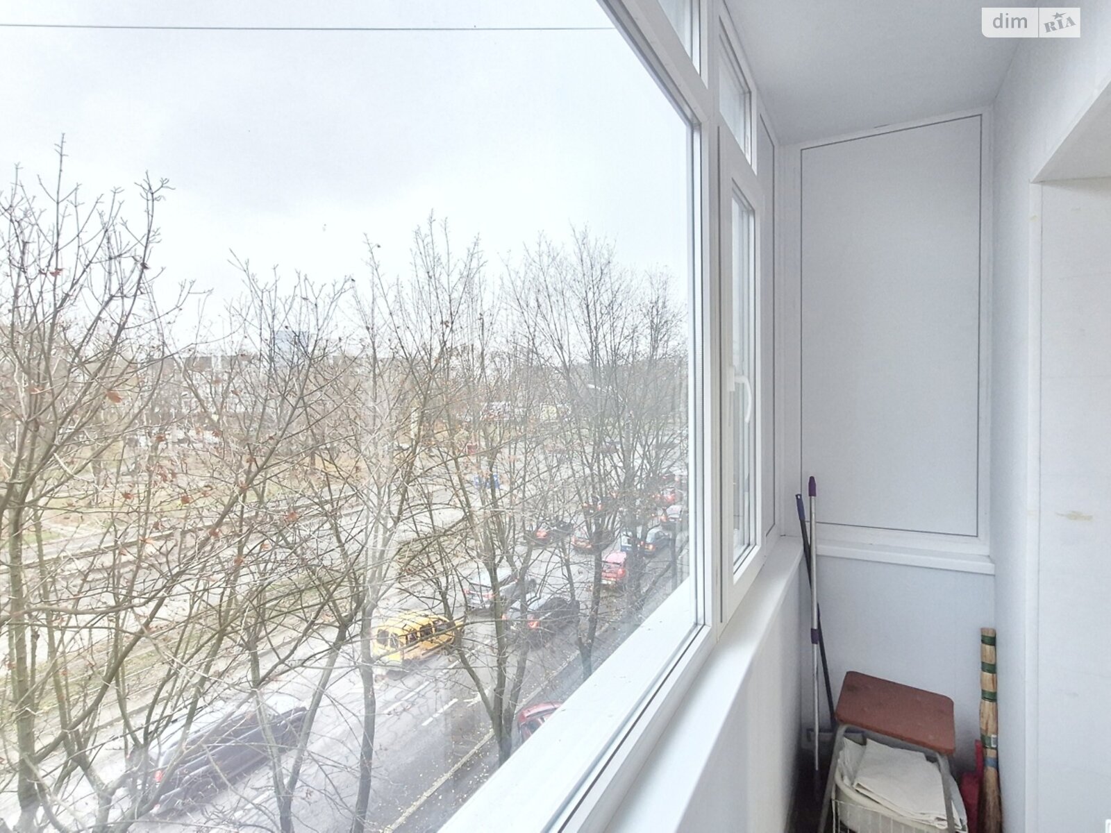 однокомнатная квартира в Днепре, район 1 мая, на просп. Хмельницкого Богдана 3 в аренду на долгий срок помесячно фото 1 однокомнатная квартира в Днепре, район 1 мая, на просп. Хмельницкого Богдана 3 в аренду на долгий срок помесячно фото 1