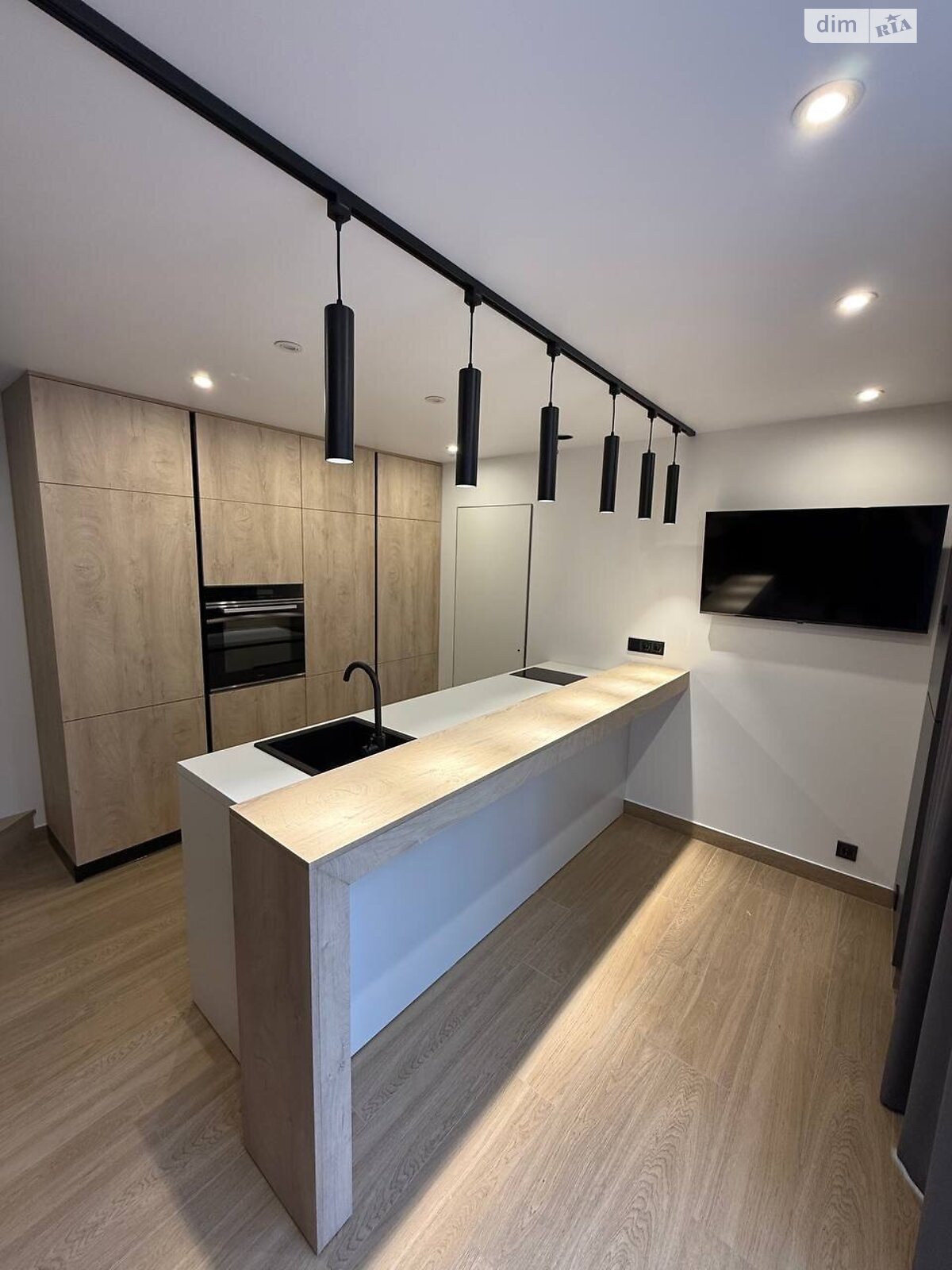 однокімнатна квартира в Дніпрі, район 1 травня, на просп. Науки 112Б в довготривалу оренду помісячно фото 1