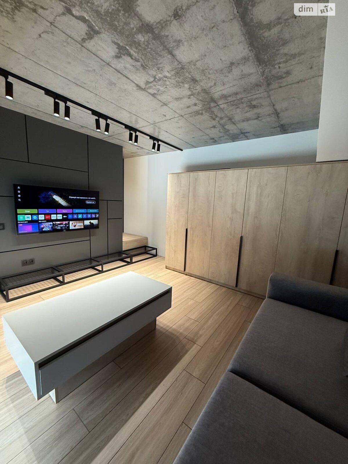 однокімнатна квартира в Дніпрі, район 1 травня, на просп. Науки 112Б в довготривалу оренду помісячно фото 1