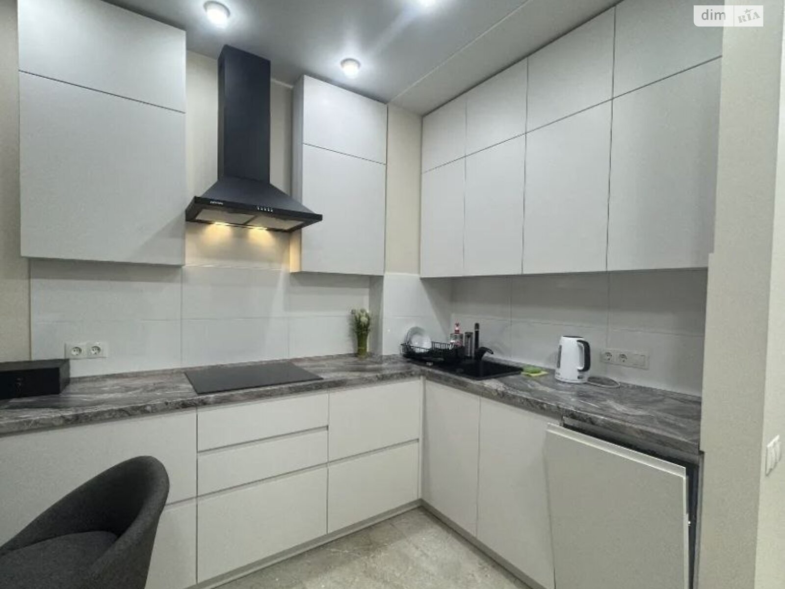 двухкомнатная квартира в Днепре, район 1 мая, на ул. Ольгерда Бочковского 26Б в аренду на долгий срок помесячно фото 1 двухкомнатная квартира в Днепре, район 1 мая, на ул. Ольгерда Бочковского 26Б в аренду на долгий срок помесячно фото 1