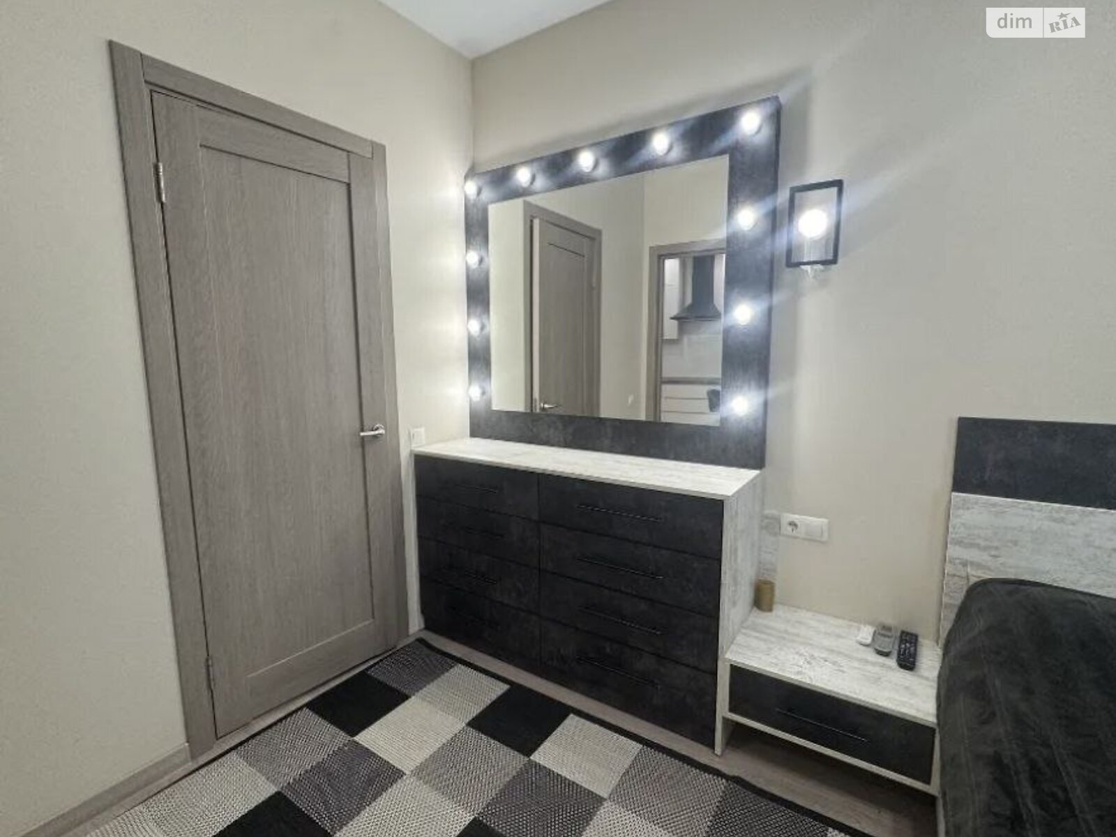 двухкомнатная квартира в Днепре, район 1 мая, на ул. Ольгерда Бочковского 26Б в аренду на долгий срок помесячно фото 1 двухкомнатная квартира в Днепре, район 1 мая, на ул. Ольгерда Бочковского 26Б в аренду на долгий срок помесячно фото 1