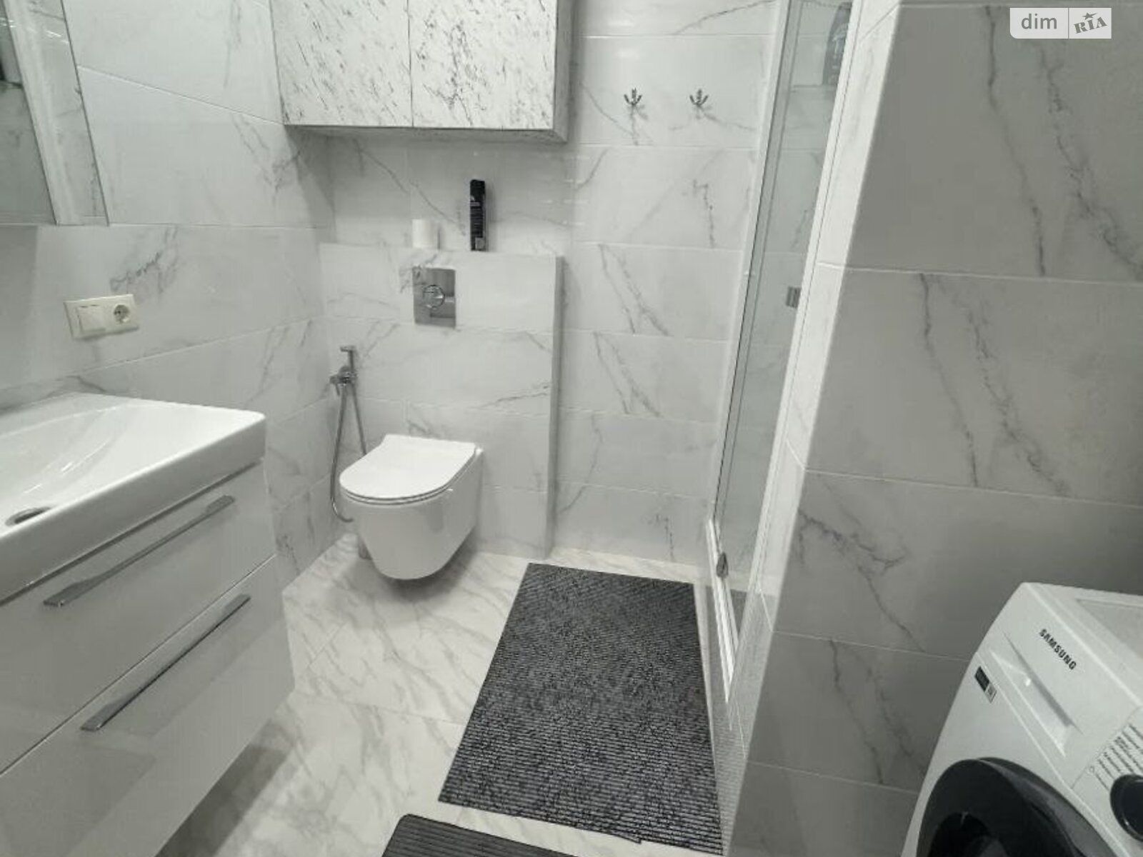 двухкомнатная квартира в Днепре, район 1 мая, на ул. Ольгерда Бочковского 26Б в аренду на долгий срок помесячно фото 1 двухкомнатная квартира в Днепре, район 1 мая, на ул. Ольгерда Бочковского 26Б в аренду на долгий срок помесячно фото 1