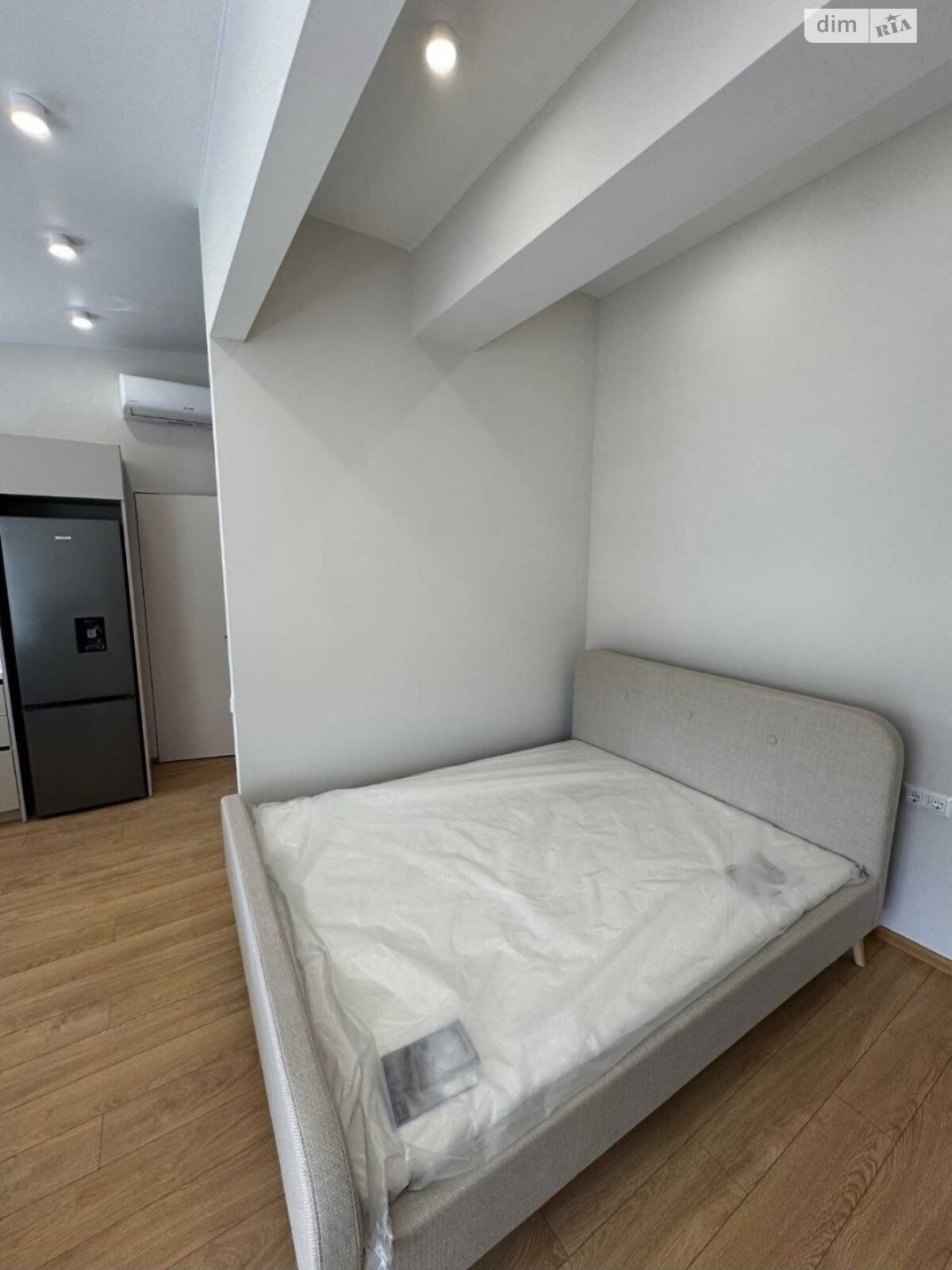 однокомнатная квартира в Днепре, район 1 мая, на ул. Ольгерда Бочковского 26Д в аренду на долгий срок помесячно фото 1