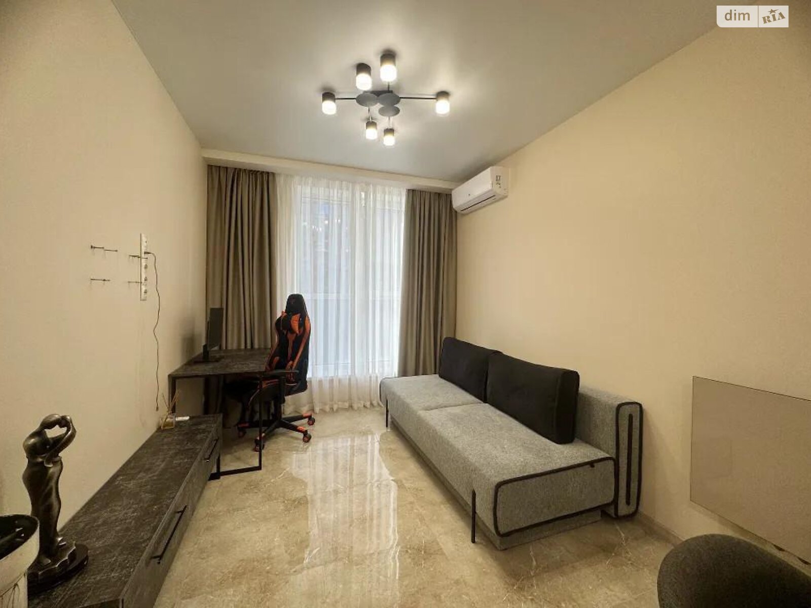 двокімнатна квартира в Дніпрі, район 1 травня, на вул. Ольгерда Бочковського 1 в довготривалу оренду помісячно фото 1