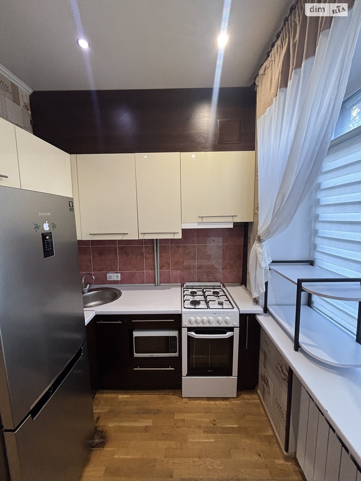 двухкомнатная квартира в Днепре, район 12 квартал, на просп. Хмельницкого Богдана 123 в аренду на долгий срок помесячно фото 1