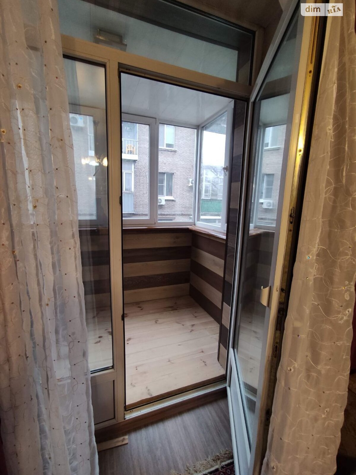 однокомнатная квартира в Днепре, район Шевченковский, на просп. Хмельницкого Богдана 109 в аренду на долгий срок помесячно фото 1