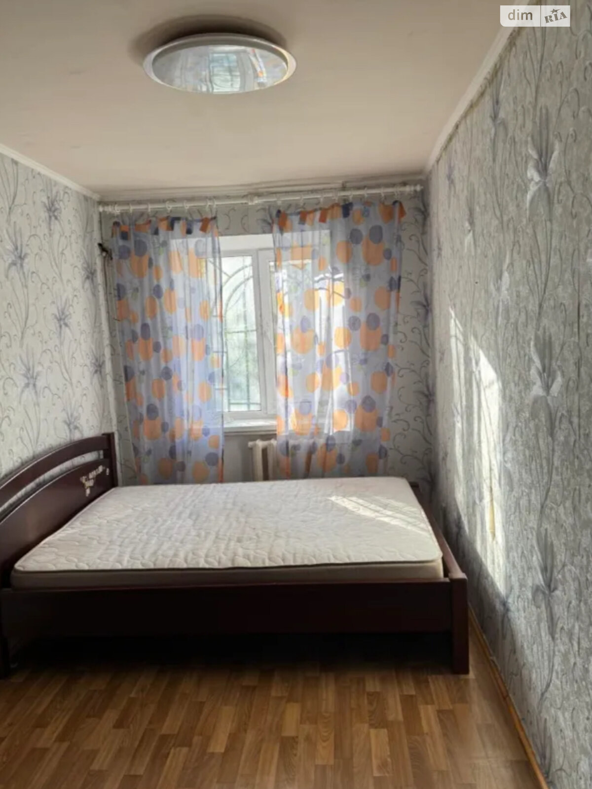 трикімнатна квартира в Дніпрі, район 12 квартал, на вул. Квартальна в довготривалу оренду помісячно фото 1 трикімнатна квартира в Дніпрі, район 12 квартал, на вул. Квартальна в довготривалу оренду помісячно фото 1