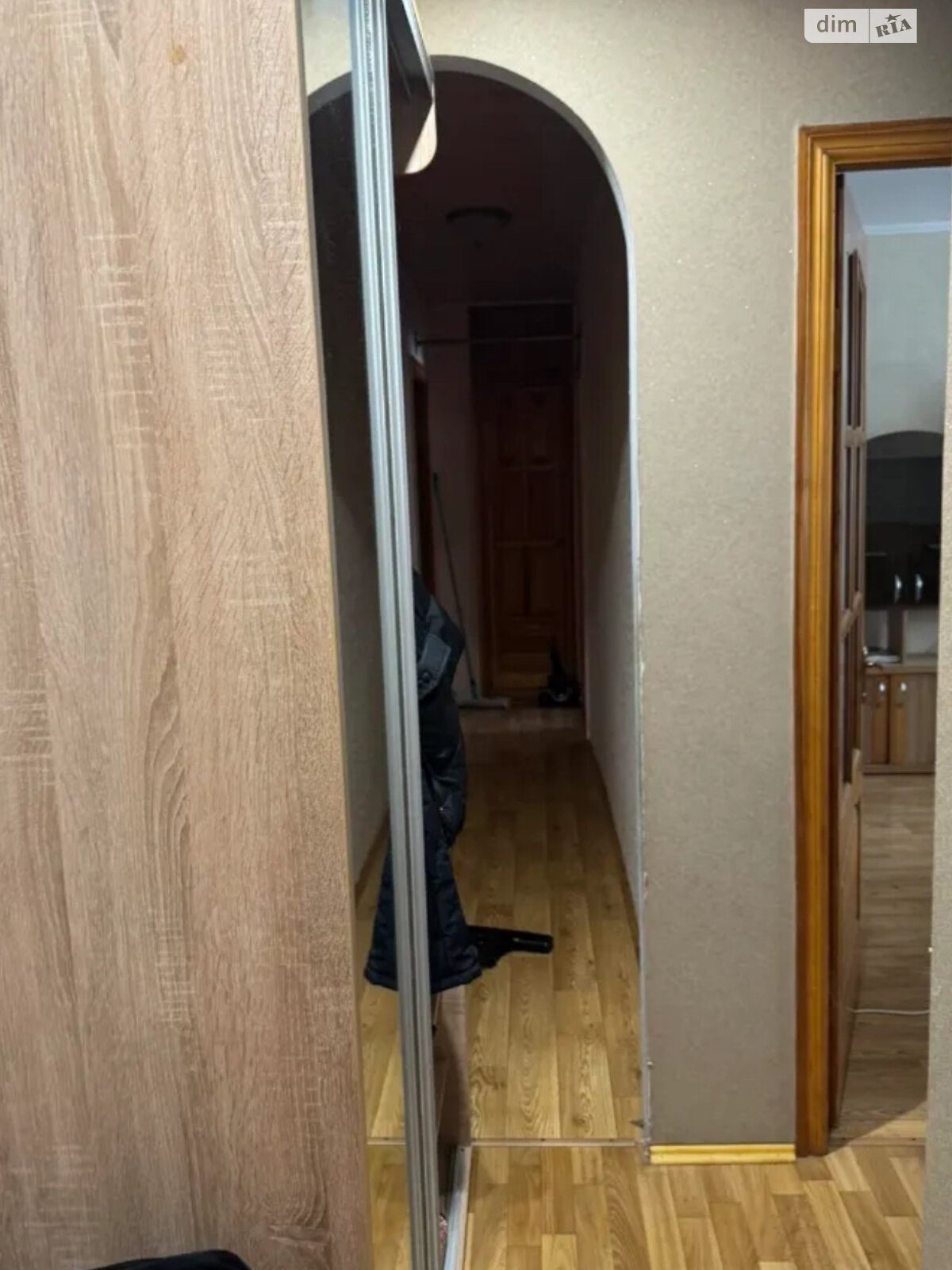 трикімнатна квартира в Дніпрі, район 12 квартал, на вул. Квартальна в довготривалу оренду помісячно фото 1 трикімнатна квартира в Дніпрі, район 12 квартал, на вул. Квартальна в довготривалу оренду помісячно фото 1
