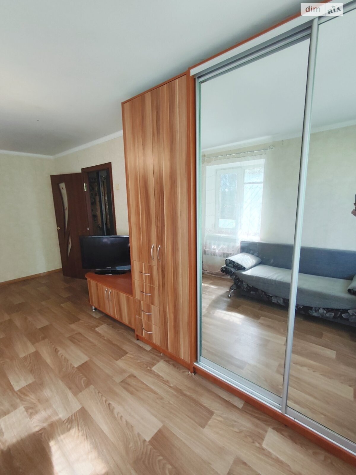 однокомнатная квартира в Днепре, район 12 квартал, на ул. Квартальная 30 в аренду на долгий срок помесячно фото 1 однокомнатная квартира в Днепре, район 12 квартал, на ул. Квартальная 30 в аренду на долгий срок помесячно фото 1