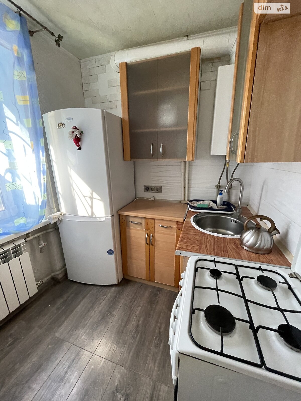 трехкомнатная квартира в Днепре, район 12 квартал, на ул. Квартальная 11 в аренду на долгий срок помесячно фото 1 трехкомнатная квартира в Днепре, район 12 квартал, на ул. Квартальная 11 в аренду на долгий срок помесячно фото 1