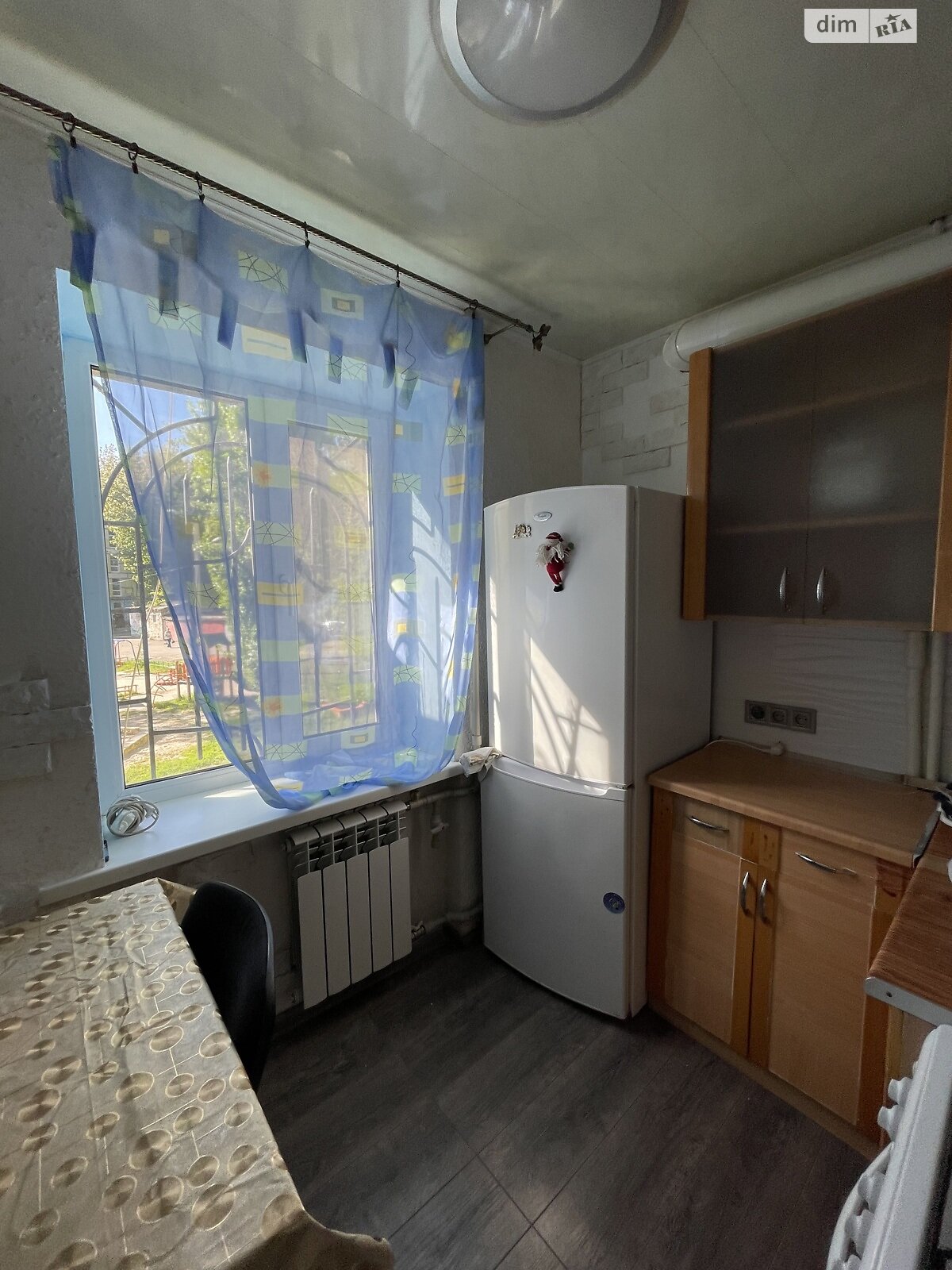 трехкомнатная квартира в Днепре, район 12 квартал, на ул. Квартальная 11 в аренду на долгий срок помесячно фото 1 трехкомнатная квартира в Днепре, район 12 квартал, на ул. Квартальная 11 в аренду на долгий срок помесячно фото 1