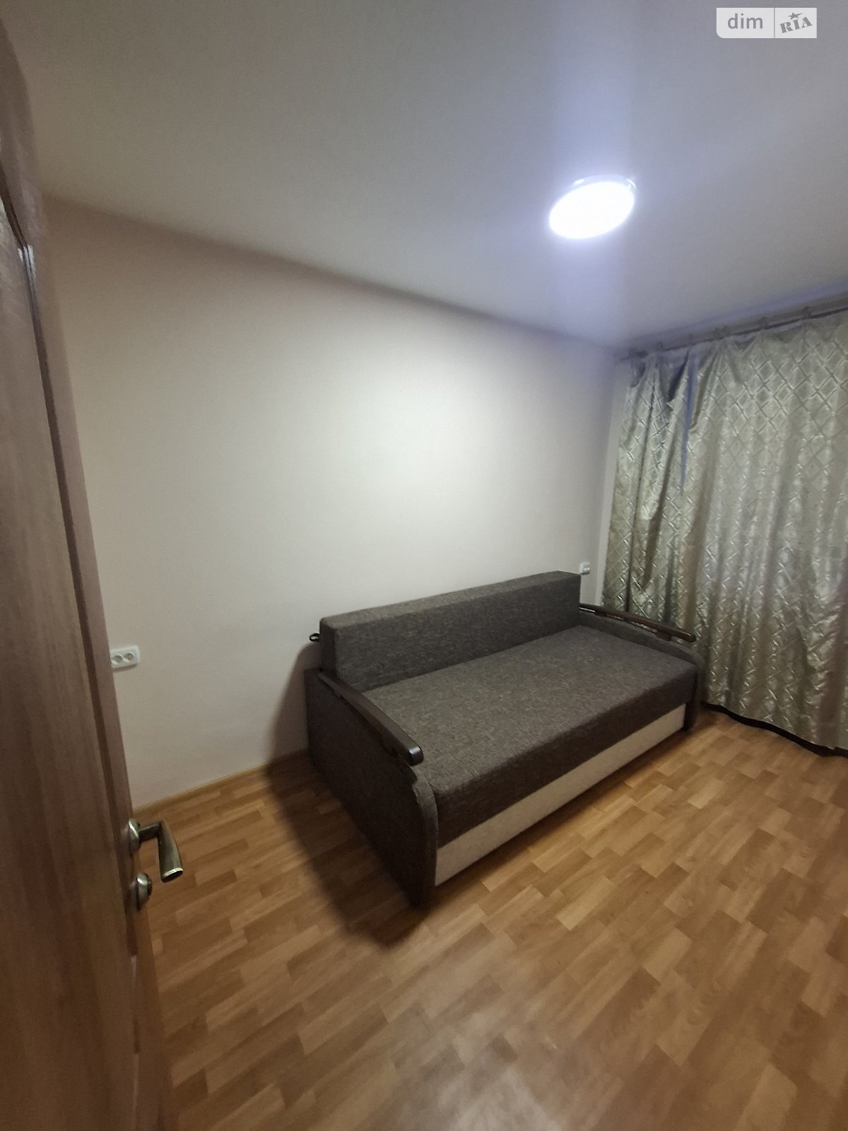 двухкомнатная квартира в Днепре, район 12 квартал, на ул. Квартальная в аренду на долгий срок помесячно фото 1 двухкомнатная квартира в Днепре, район 12 квартал, на ул. Квартальная в аренду на долгий срок помесячно фото 1