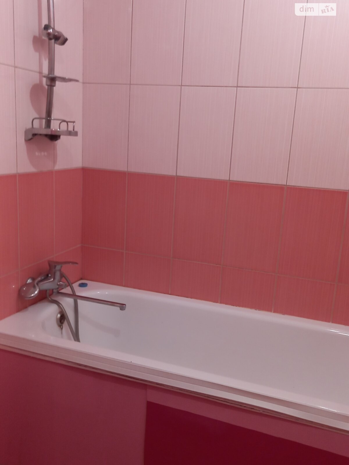 трикімнатна квартира з меблями в Дніпрі, район 12 квартал, на вул. Квартальна 29 в довготривалу оренду помісячно фото 1 трикімнатна квартира з меблями в Дніпрі, район 12 квартал, на вул. Квартальна 29 в довготривалу оренду помісячно фото 1