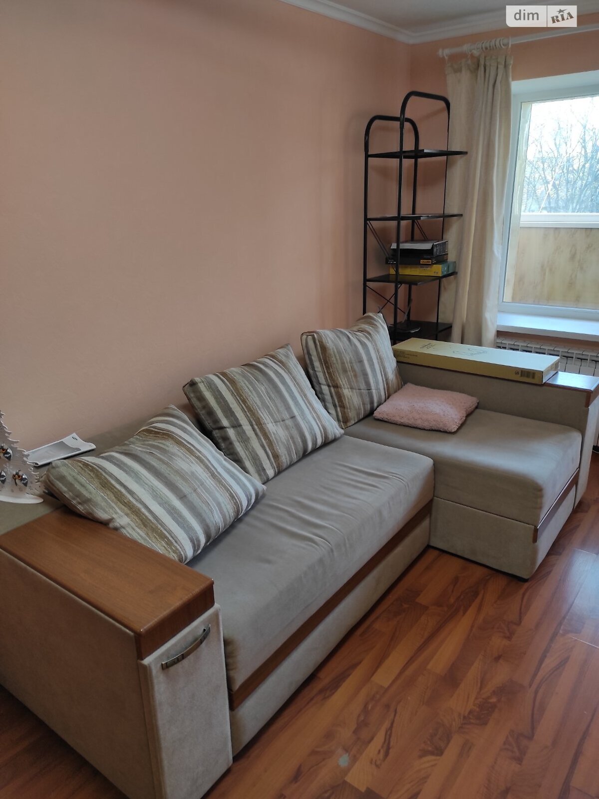 однокомнатная квартира с ремонтом в Днепре, район 12 квартал, на ул. Квартальная 13 в аренду на долгий срок помесячно фото 1